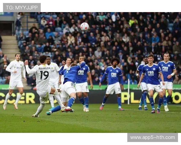 曼城客场2-0胜比利亚雷亚尔 展现强大竞技实力