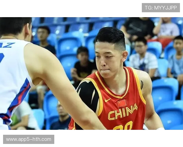 沈梓捷咬纱布坚持比赛，职业精神背后的伤病管理反思