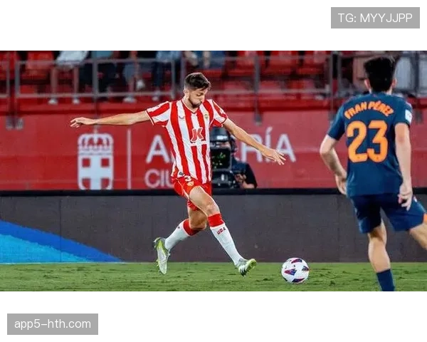 数据分析:阿尔梅里亚0-2巴塞罗那,客队通过控球将对手射门压制在3次以下。