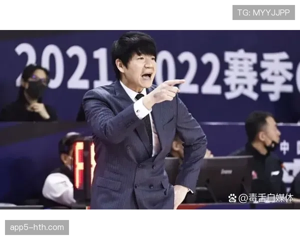 新疆男篮飞抵沈阳,邱彪:已做好应对客场困难准备